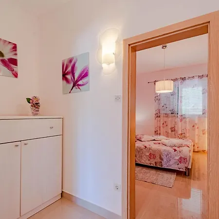Harmony Apartment *