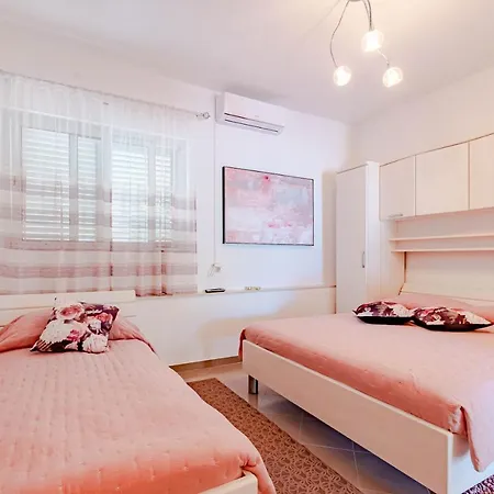 Apartment Harmony Loviste